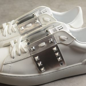 Rockstud Untitled 11