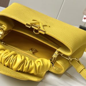 Sac bandoulière Mini Capucine Cuir Jaune